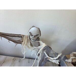 Vintage gemmy talking animated skeleton hanging Halloween decor prop